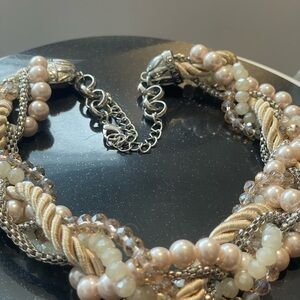 Elegant Pearl and Silver Chain Necklace
